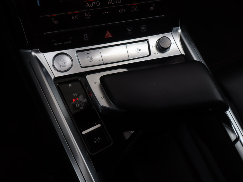Audi e-tron, 2020