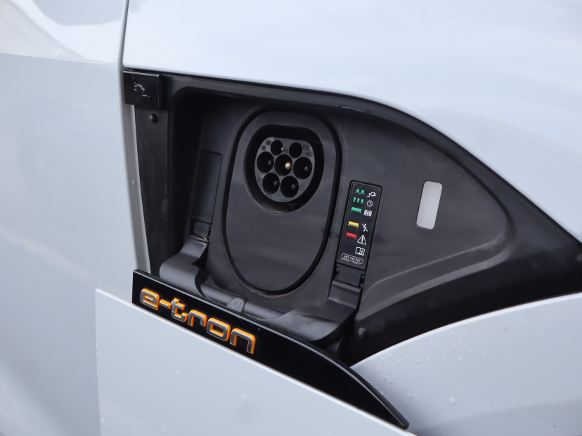 Audi e-tron, 2020