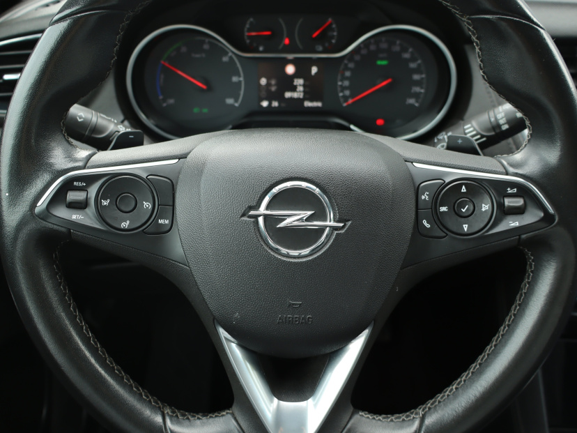 Opel Grandland, 2021
