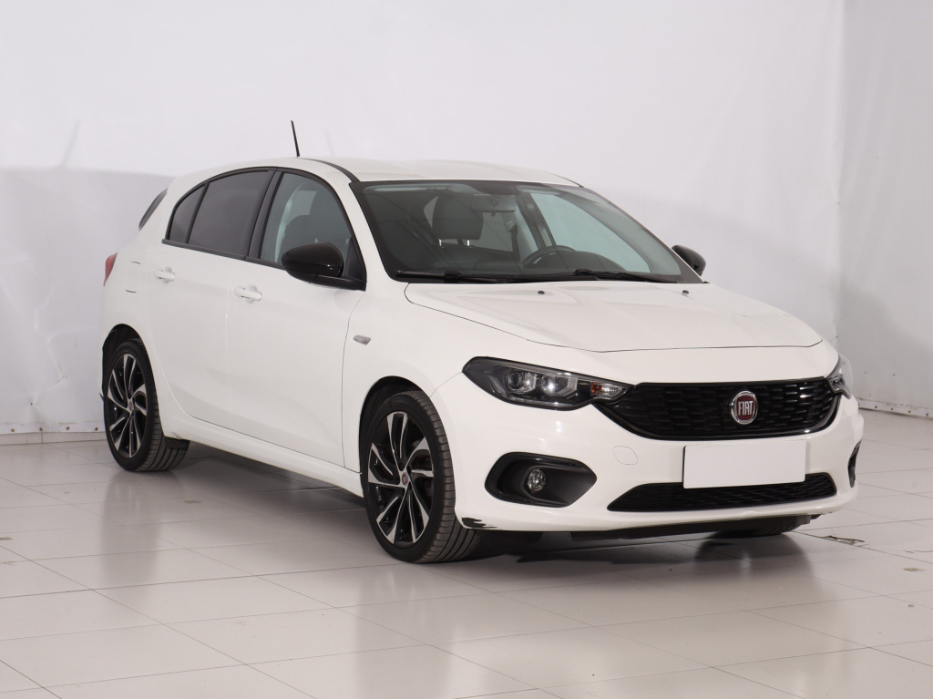 Fiat Tipo, 2017