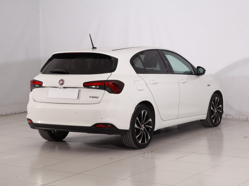 Fiat Tipo, 2017