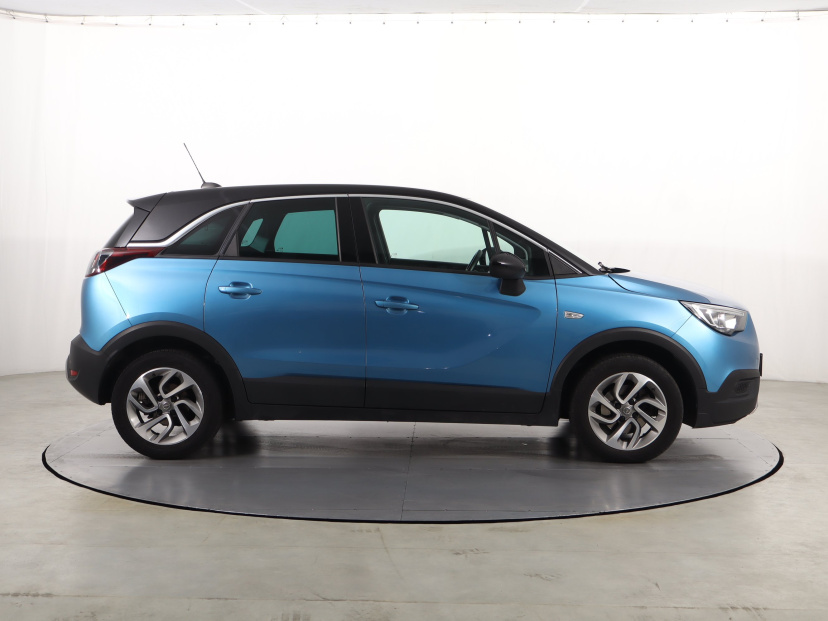 Opel Crossland, 2019