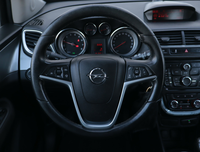 Opel Mokka, 2016