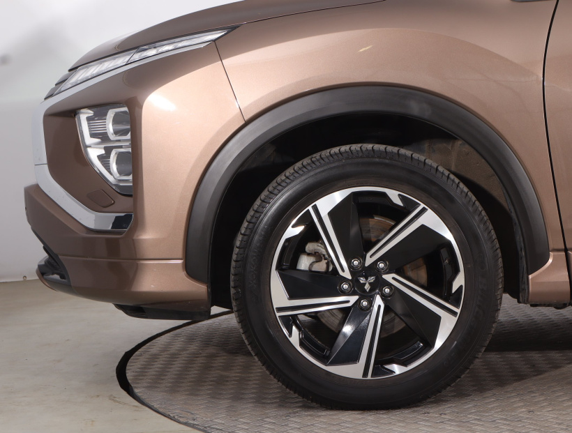 Mitsubishi Eclipse Cross, 2022
