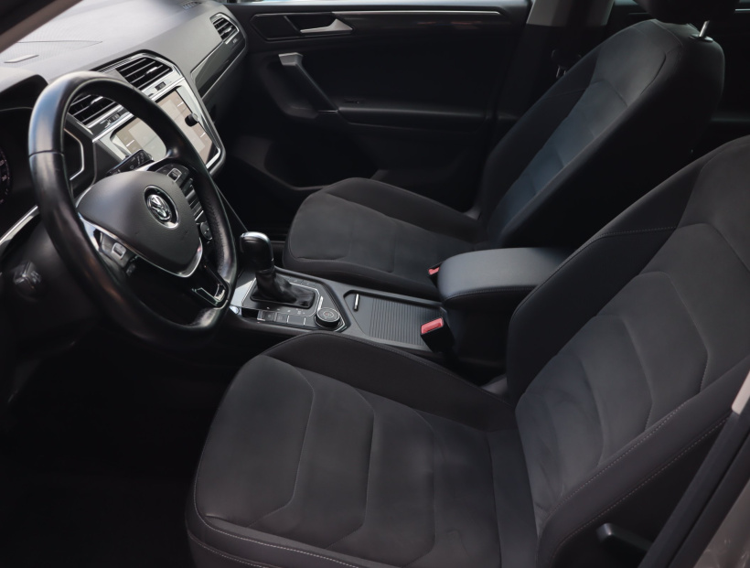 Volkswagen Tiguan, 2018