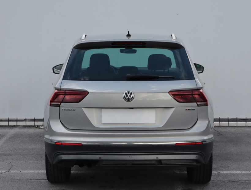 Volkswagen Tiguan, 2018