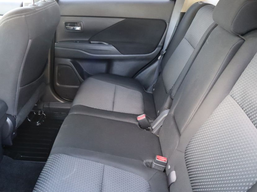 Mitsubishi Outlander, 2017