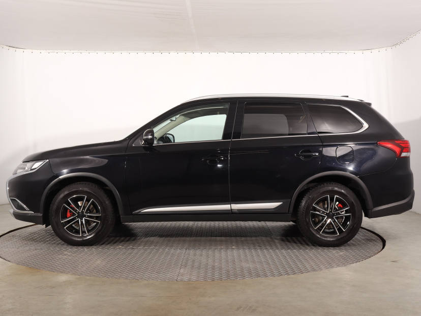 Mitsubishi Outlander, 2017