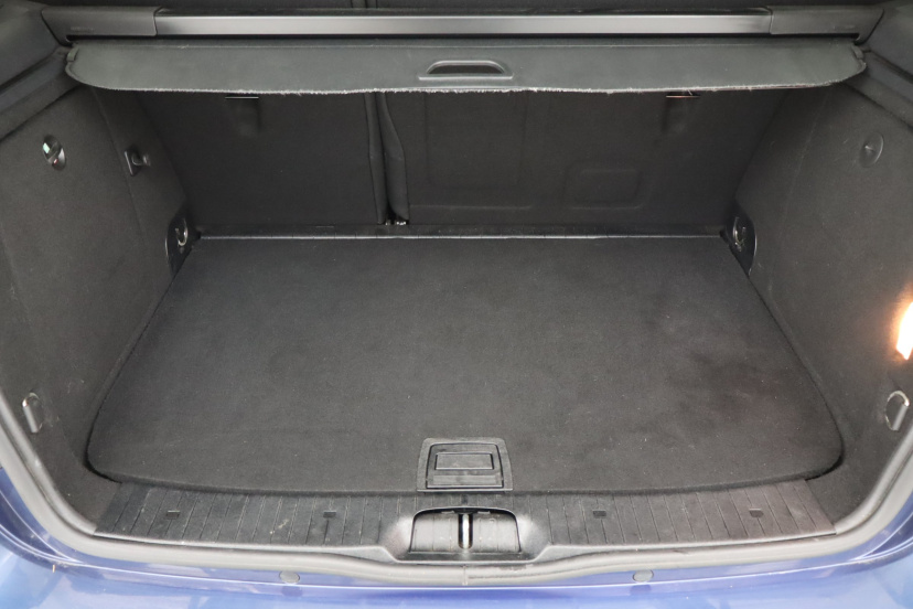 Mercedes-Benz A, 2010