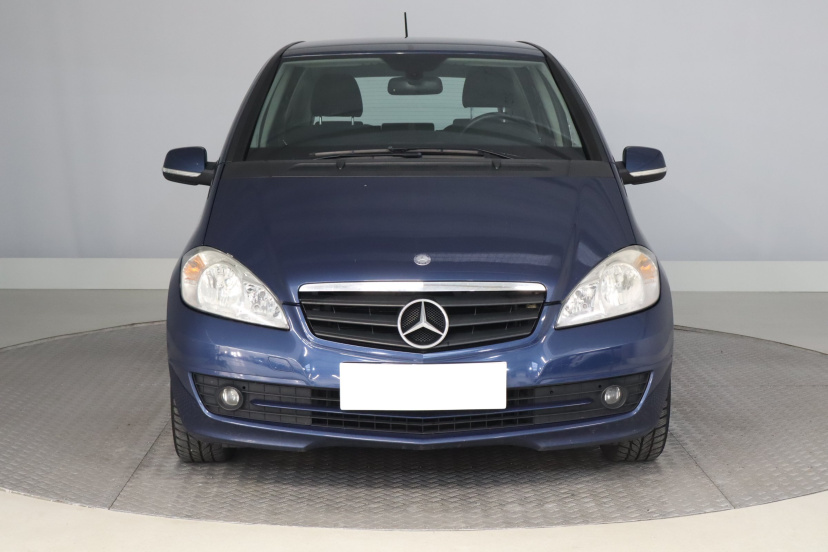 Mercedes-Benz A, 2010