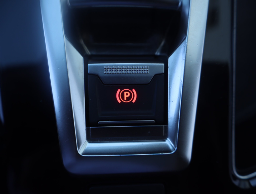 Peugeot 3008, 2019
