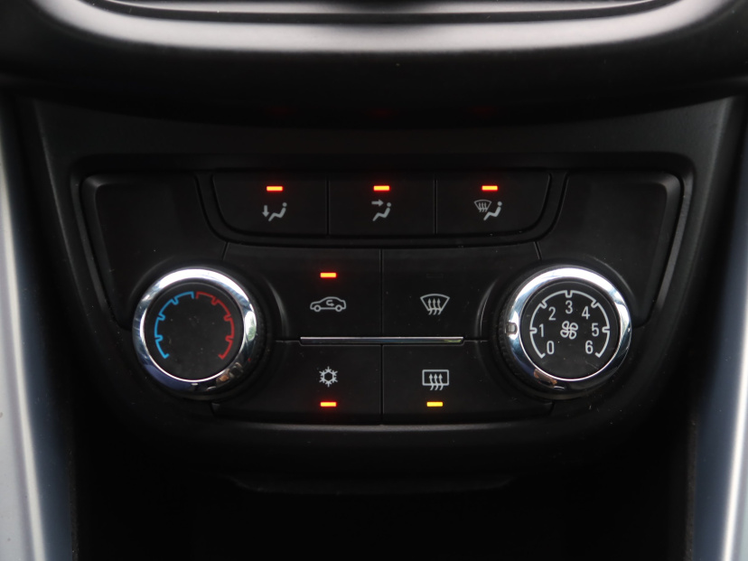 Opel Zafira Tourer, 2015