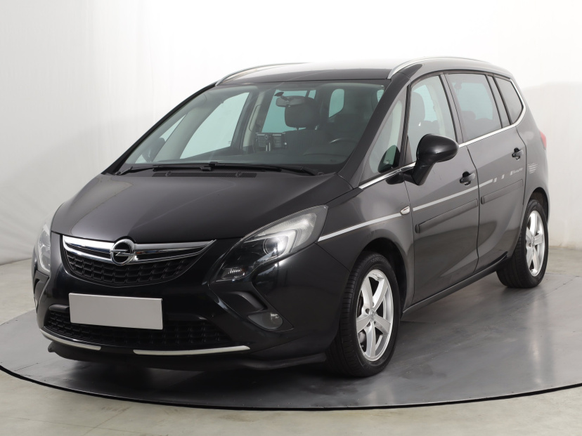 Opel Zafira Tourer, 2015