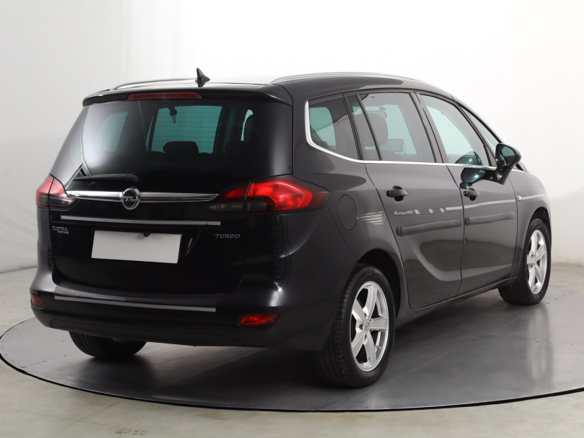 Opel Zafira Tourer, 2015