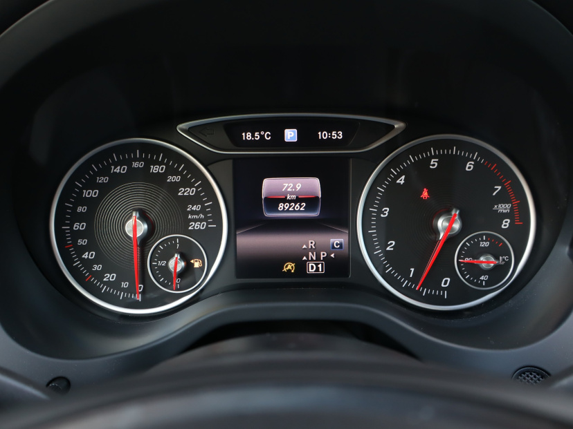 Mercedes-Benz GLA, 2017