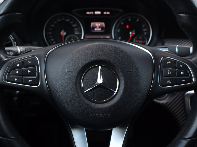 Mercedes-Benz GLA, 2017