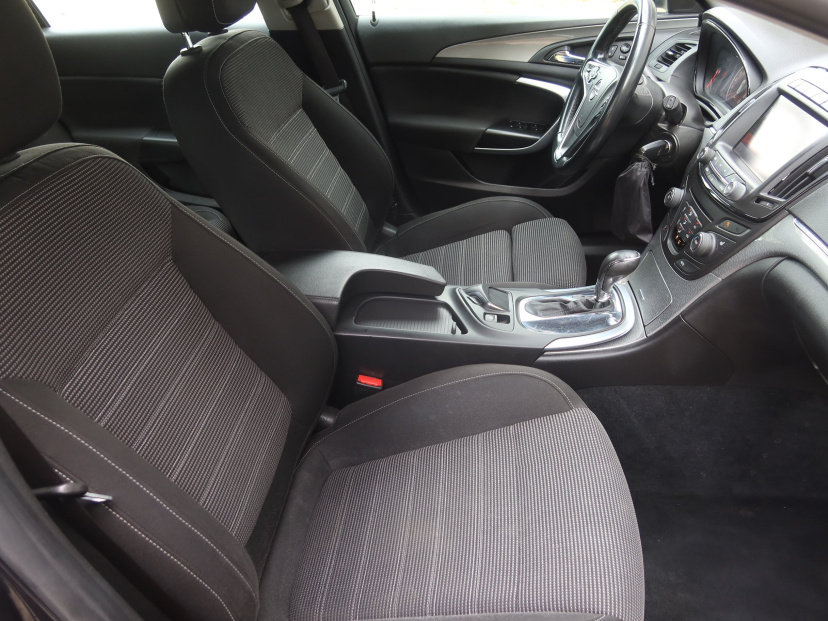 Opel Insignia, 2013