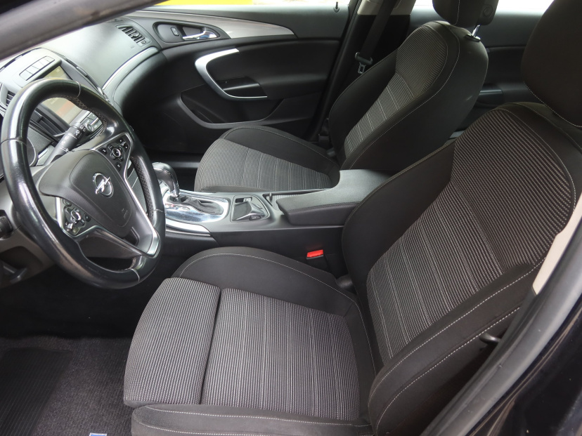 Opel Insignia, 2013