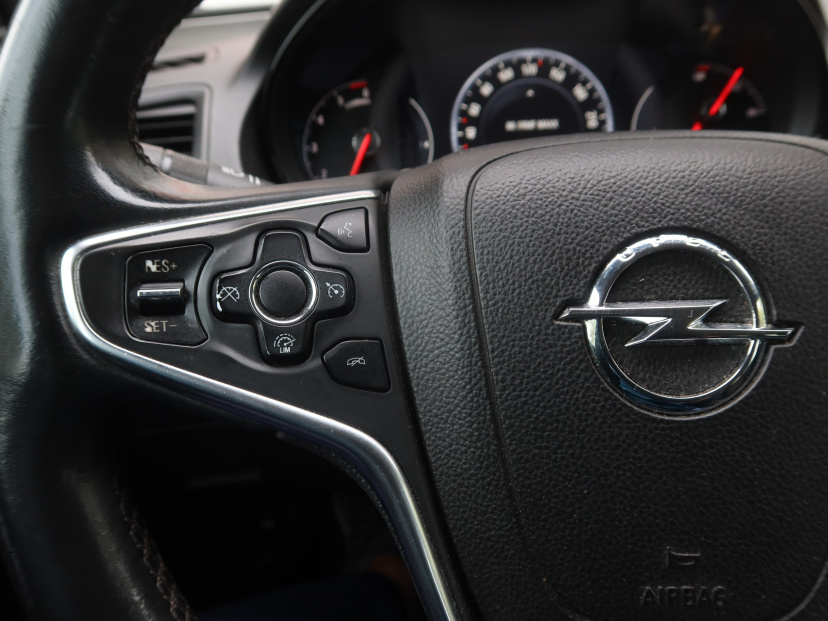 Opel Insignia, 2013