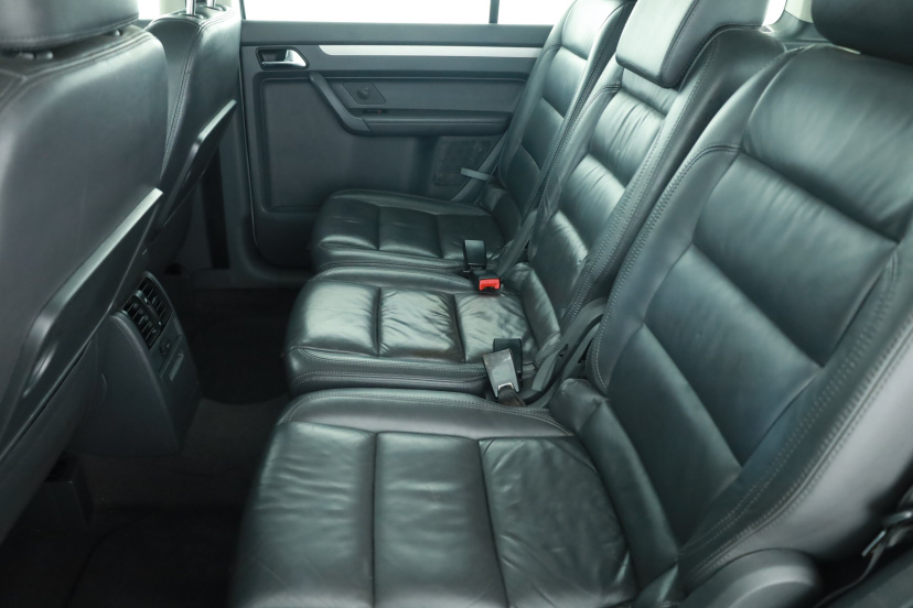 Volkswagen Touran, 2005