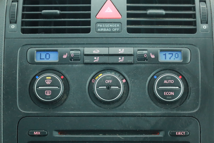 Volkswagen Touran, 2005
