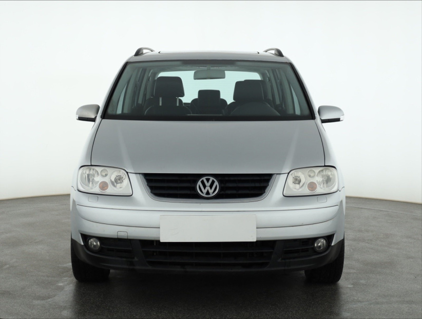 Volkswagen Touran, 2005