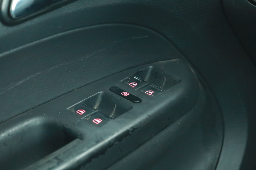 Volkswagen Touran, 2005