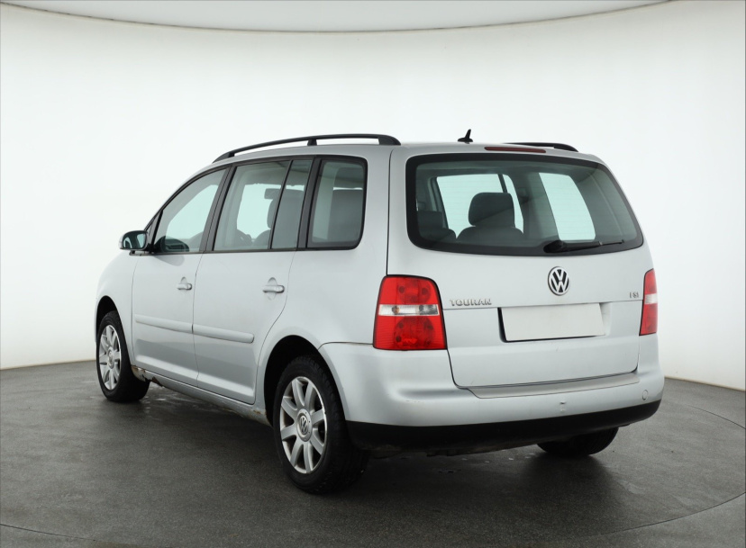 Volkswagen Touran, 2005