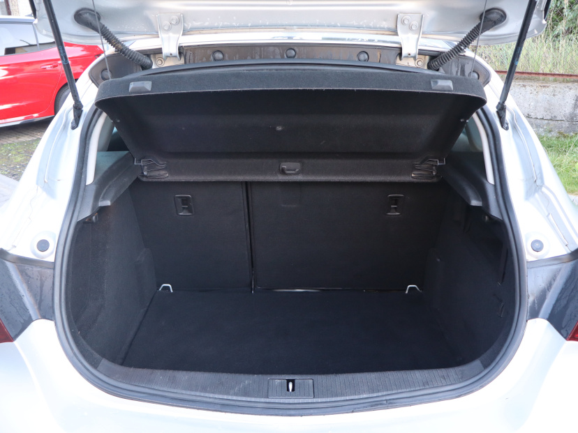 Opel Astra, 2014