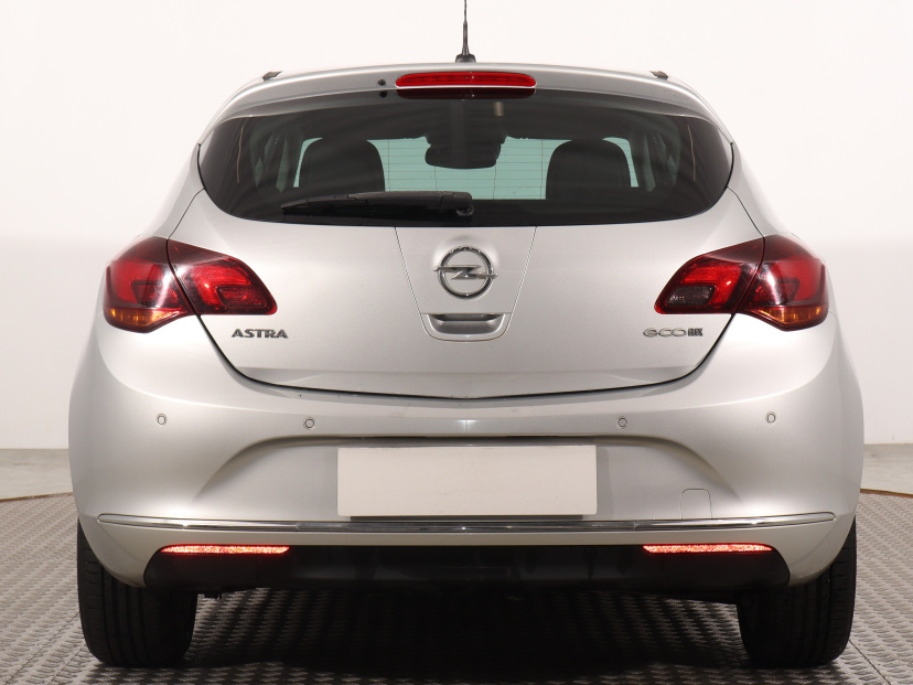 Opel Astra, 2014