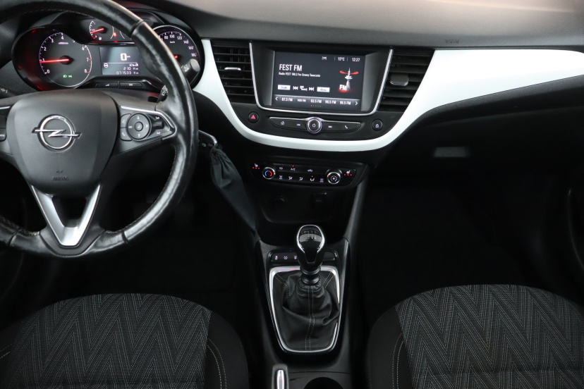 Opel Crossland, 2020