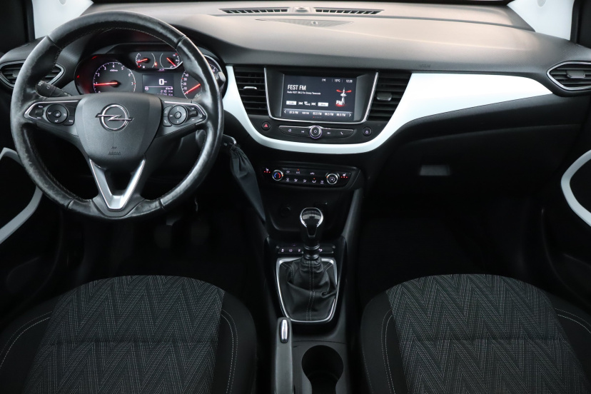 Opel Crossland, 2020