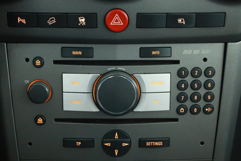 Opel Antara, 2006