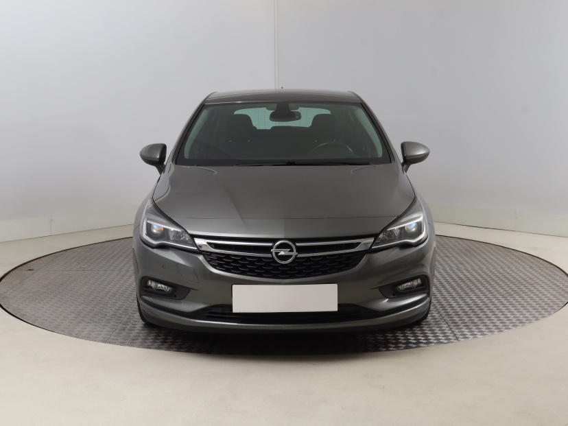 Opel Astra, 2018