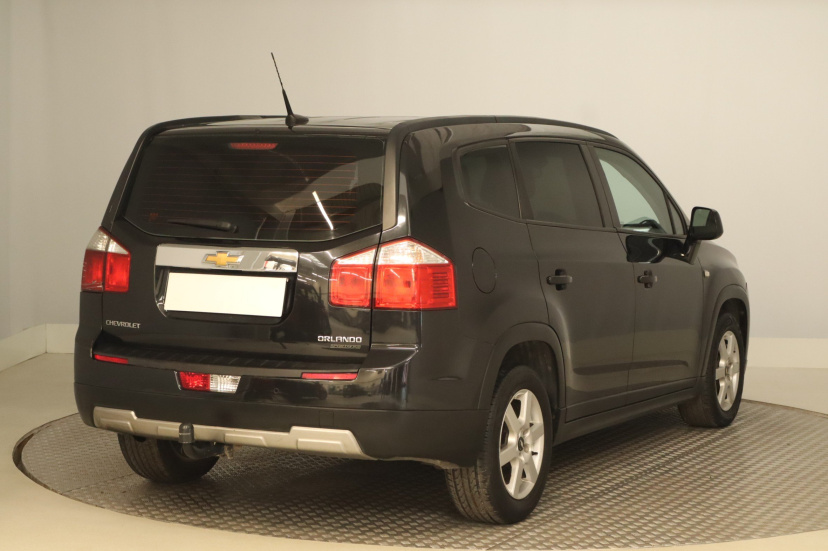 Chevrolet Orlando, 2012