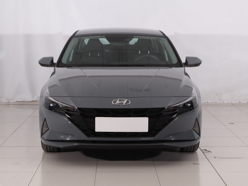 Hyundai Elantra, 2023