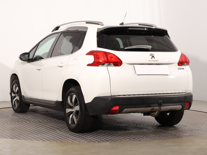 Peugeot 2008, 2013