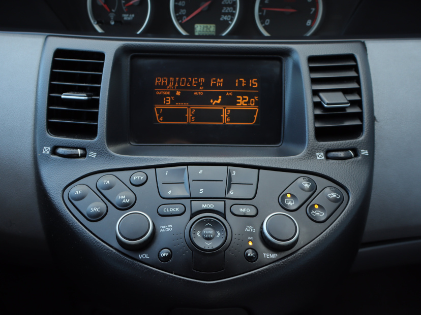 Nissan Primera, 2002
