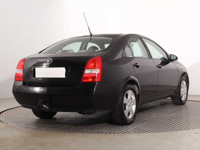 Nissan Primera, 2002