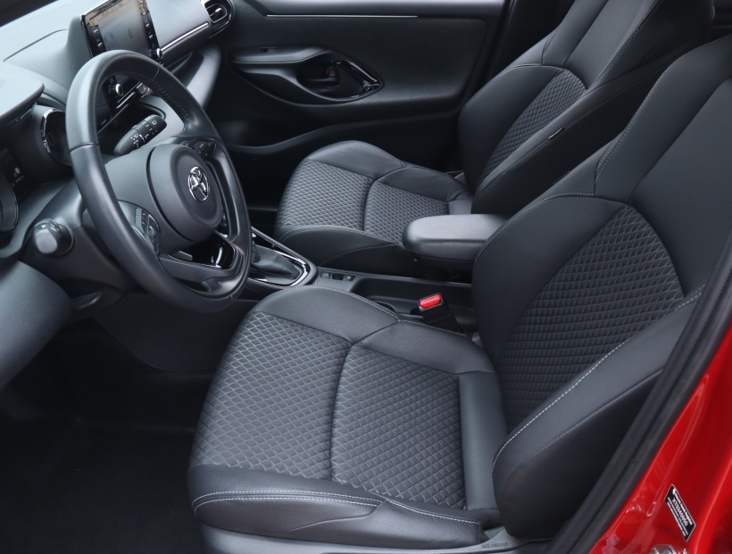 Toyota Yaris, 2022