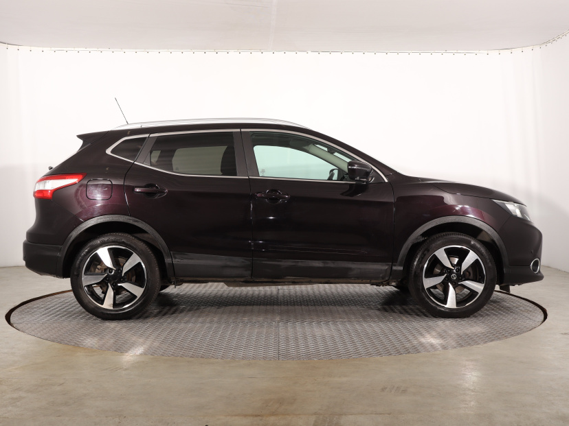 Nissan Qashqai, 2016