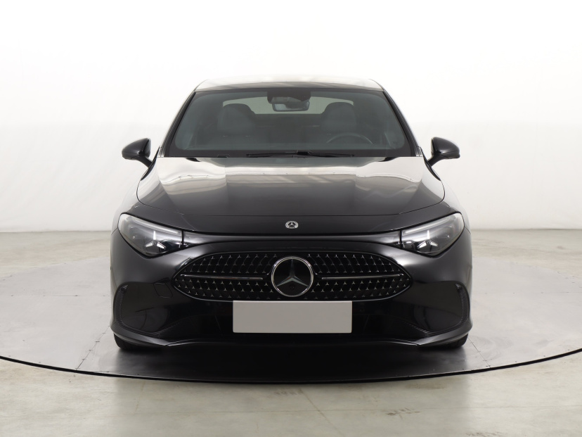 Mercedes-Benz CLA, 2025
