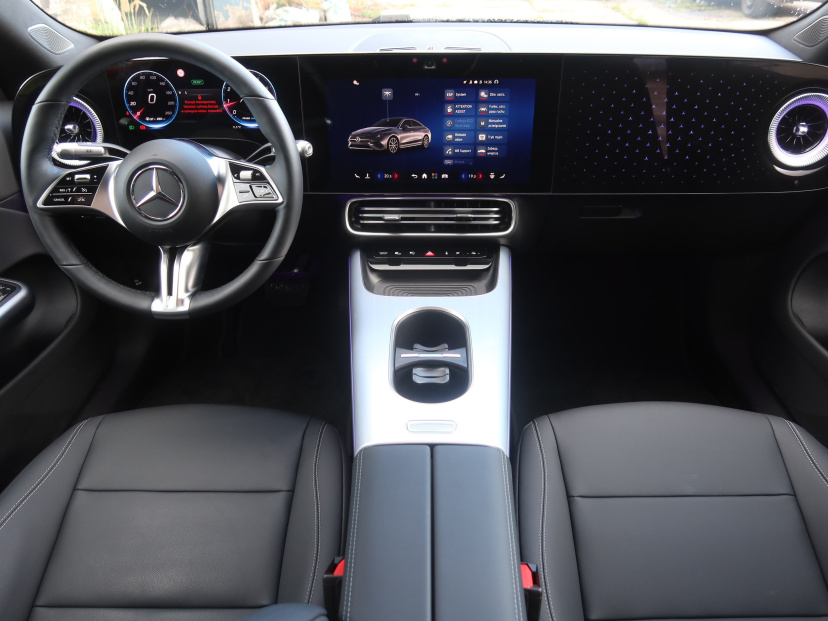 Mercedes-Benz CLA, 2025
