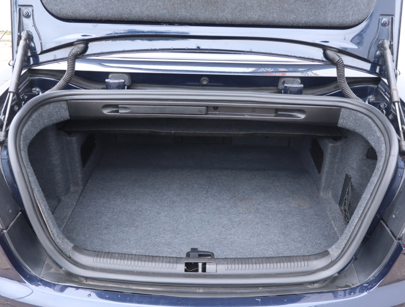 Audi A4, 2003