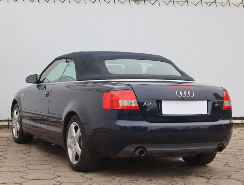 Audi A4, 2003