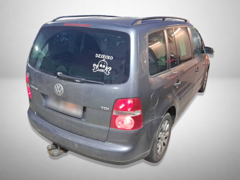 Volkswagen Touran, 2004
