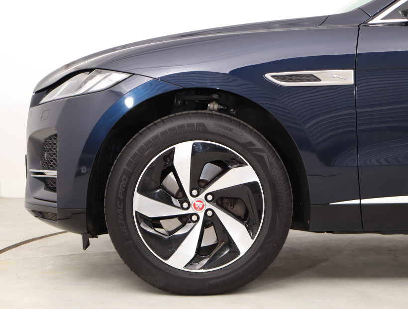 Jaguar F-Pace, 2021