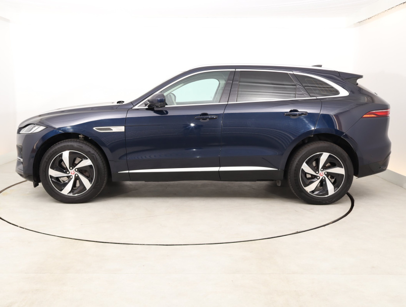Jaguar F-Pace, 2021