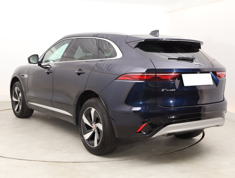 Jaguar F-Pace, 2021