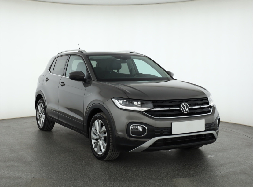 Volkswagen T-Cross, 2021